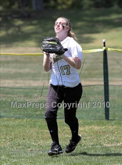 Thumbnail 1 in Oak Park vs. Oxnard (T.O. Tournament) photogallery.
