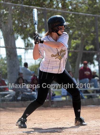 Thumbnail 3 in Oak Park vs. Oxnard (T.O. Tournament) photogallery.