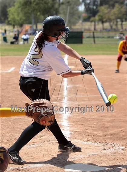 Thumbnail 3 in Oak Park vs. Oxnard (T.O. Tournament) photogallery.