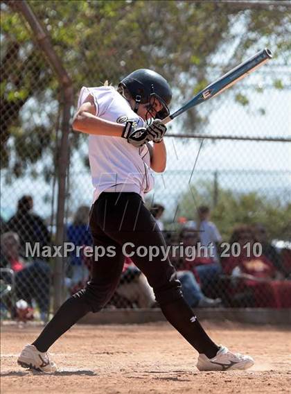 Thumbnail 3 in Oak Park vs. Oxnard (T.O. Tournament) photogallery.