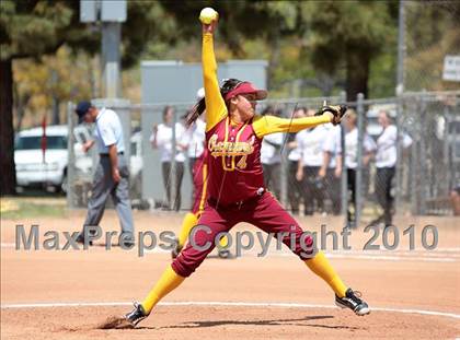 Thumbnail 1 in Oak Park vs. Oxnard (T.O. Tournament) photogallery.
