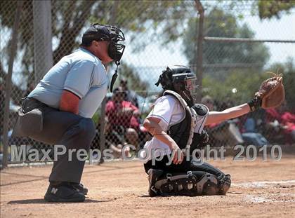 Thumbnail 2 in Oak Park vs. Oxnard (T.O. Tournament) photogallery.