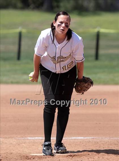 Thumbnail 3 in Oak Park vs. Oxnard (T.O. Tournament) photogallery.