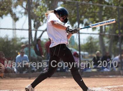 Thumbnail 3 in Oak Park vs. Oxnard (T.O. Tournament) photogallery.