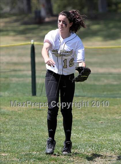 Thumbnail 2 in Oak Park vs. Oxnard (T.O. Tournament) photogallery.