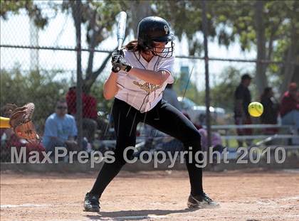 Thumbnail 3 in Oak Park vs. Oxnard (T.O. Tournament) photogallery.