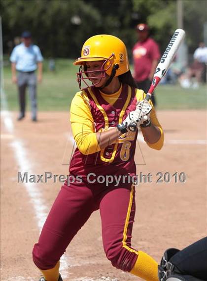 Thumbnail 1 in Oak Park vs. Oxnard (T.O. Tournament) photogallery.