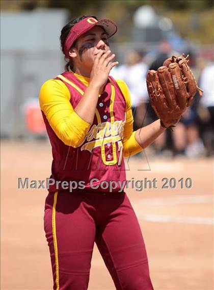 Thumbnail 3 in Oak Park vs. Oxnard (T.O. Tournament) photogallery.