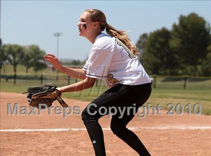 Thumbnail 1 in Oak Park vs. Oxnard (T.O. Tournament) photogallery.