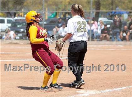 Thumbnail 3 in Oak Park vs. Oxnard (T.O. Tournament) photogallery.