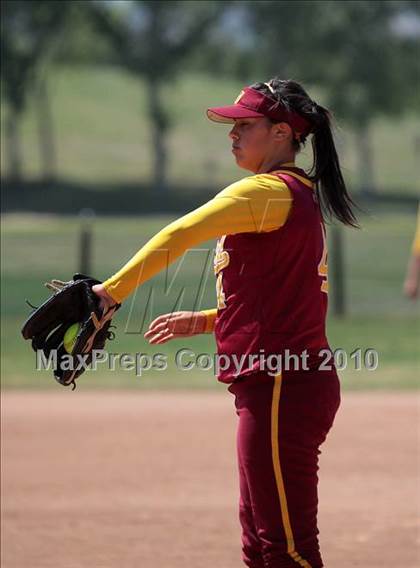 Thumbnail 2 in Oak Park vs. Oxnard (T.O. Tournament) photogallery.