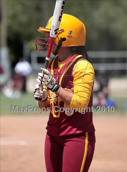 Thumbnail 3 in Oak Park vs. Oxnard (T.O. Tournament) photogallery.