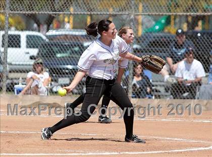 Thumbnail 2 in Oak Park vs. Oxnard (T.O. Tournament) photogallery.