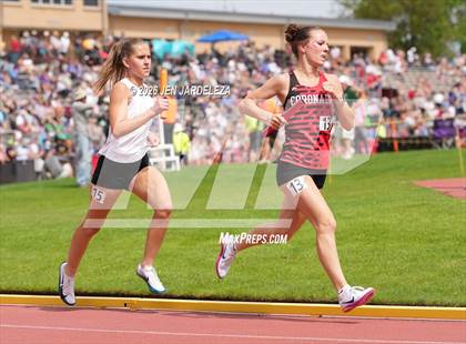 Thumbnail 2 in CHSAA 4A FInal (4x800 Meter Relay) photogallery.