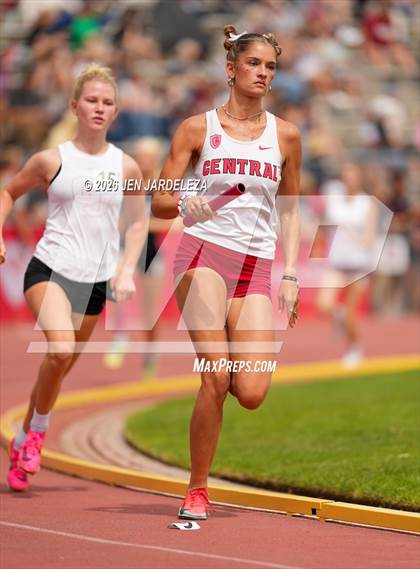 Thumbnail 3 in CHSAA 4A FInal (4x800 Meter Relay) photogallery.