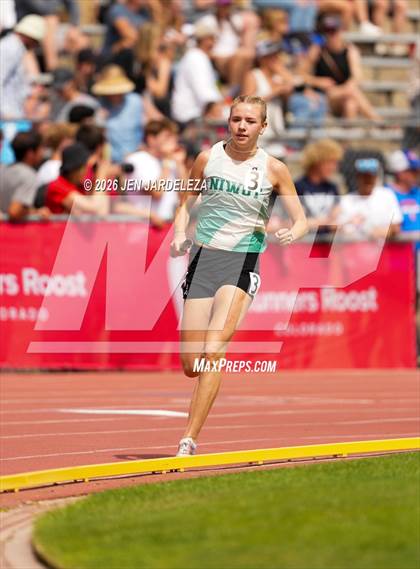 Thumbnail 2 in CHSAA 4A FInal (4x800 Meter Relay) photogallery.
