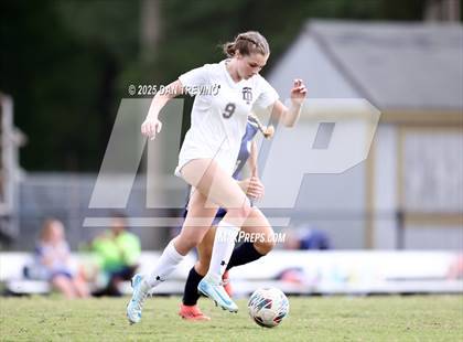 Thumbnail 2 in Thomas Dale vs Western Branch (VHSL Class 6 Region A Quarterfinal) photogallery.