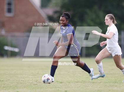 Thumbnail 1 in Thomas Dale vs Western Branch (VHSL Class 6 Region A Quarterfinal) photogallery.