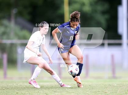 Thumbnail 3 in Thomas Dale vs Western Branch (VHSL Class 6 Region A Quarterfinal) photogallery.