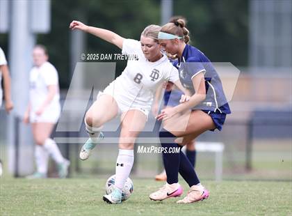 Thumbnail 2 in Thomas Dale vs Western Branch (VHSL Class 6 Region A Quarterfinal) photogallery.