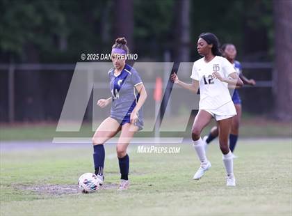 Thumbnail 1 in Thomas Dale vs Western Branch (VHSL Class 6 Region A Quarterfinal) photogallery.