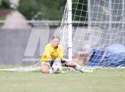 Thumbnail 1 in Thomas Dale vs Western Branch (VHSL Class 6 Region A Quarterfinal) photogallery.
