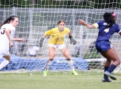 Thumbnail 3 in Thomas Dale vs Western Branch (VHSL Class 6 Region A Quarterfinal) photogallery.