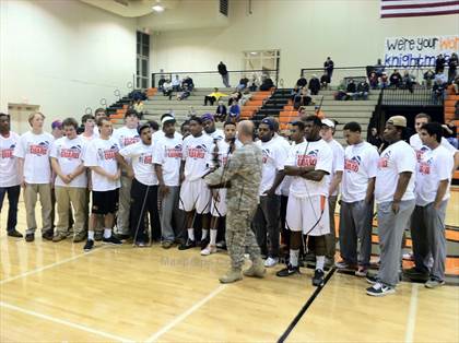 Thumbnail 2 in Ensworth TOC Ceremony photogallery.