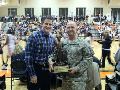 Thumbnail 3 in Ensworth TOC Ceremony photogallery.