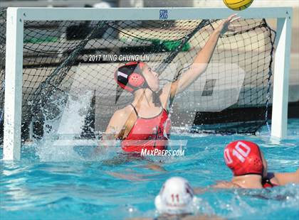 Thumbnail 2 in Laguna Beach vs. San Clemente (Newport Holiday Cup) photogallery.
