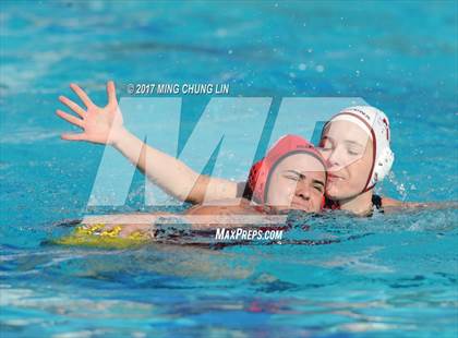 Thumbnail 1 in Laguna Beach vs. San Clemente (Newport Holiday Cup) photogallery.