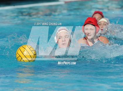 Thumbnail 3 in Laguna Beach vs. San Clemente (Newport Holiday Cup) photogallery.