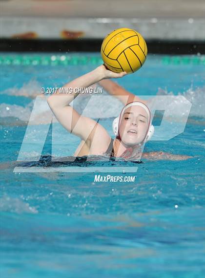Thumbnail 1 in Laguna Beach vs. San Clemente (Newport Holiday Cup) photogallery.