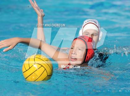 Thumbnail 1 in Laguna Beach vs. San Clemente (Newport Holiday Cup) photogallery.