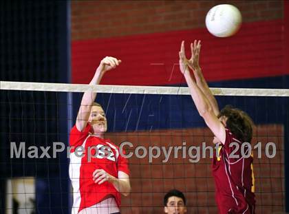 Thumbnail 1 in La Canada @ La Salle photogallery.