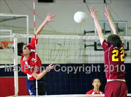 Thumbnail 1 in La Canada @ La Salle photogallery.
