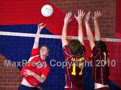 Thumbnail 3 in La Canada @ La Salle photogallery.