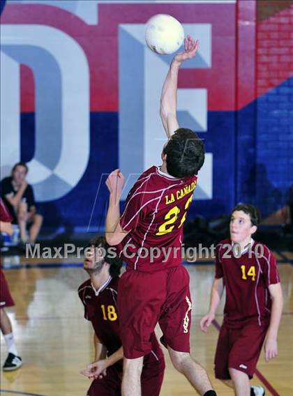 Thumbnail 3 in La Canada @ La Salle photogallery.