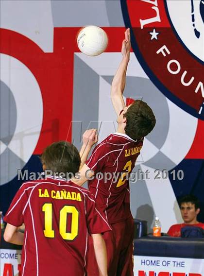 Thumbnail 3 in La Canada @ La Salle photogallery.