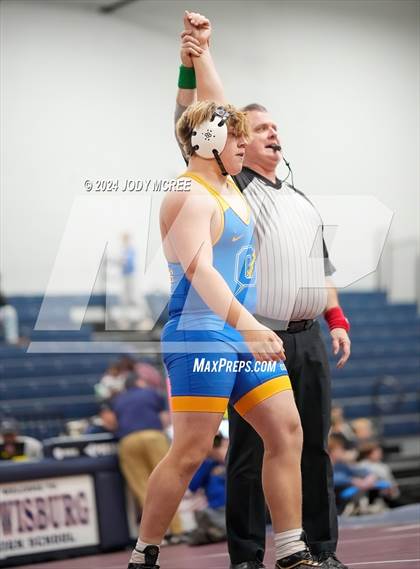 Thumbnail 3 in Hernando vs Oxford photogallery.