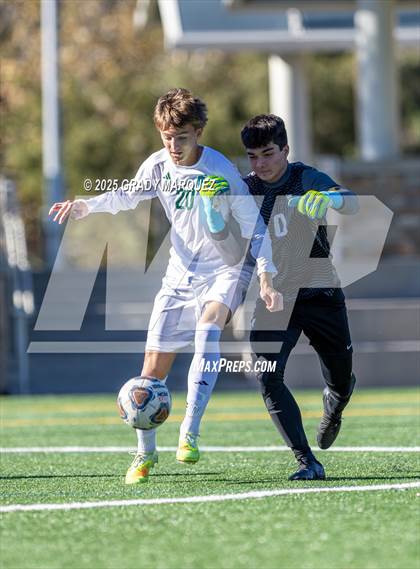 Thumbnail 2 in St. Francis vs. Edison photogallery.