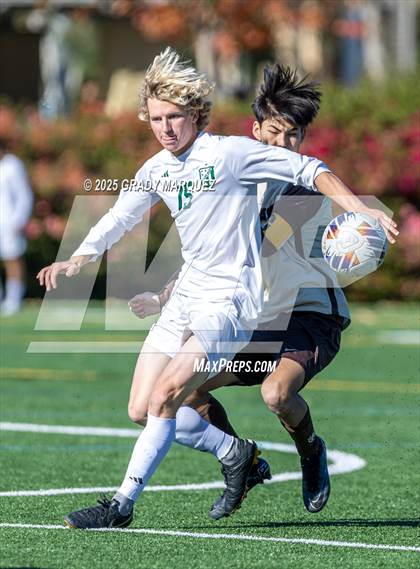 Thumbnail 2 in St. Francis vs. Edison photogallery.