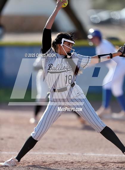 Thumbnail 3 in Douglas @ Sahuarita photogallery.