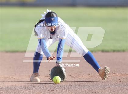 Thumbnail 2 in Douglas @ Sahuarita photogallery.