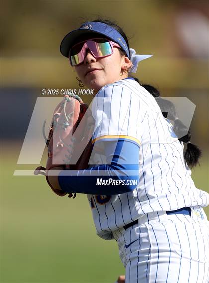 Thumbnail 3 in Douglas @ Sahuarita photogallery.