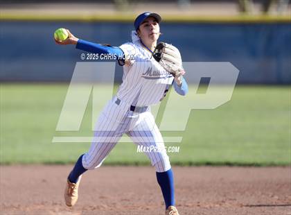 Thumbnail 3 in Douglas @ Sahuarita photogallery.