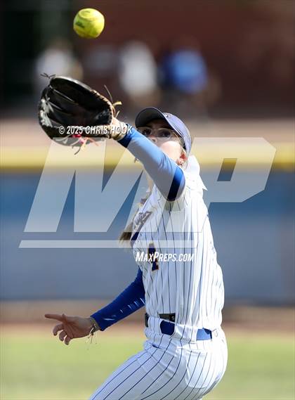 Thumbnail 2 in Douglas @ Sahuarita photogallery.