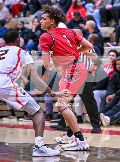 Thumbnail 1 in Reading @ Coatesville photogallery.