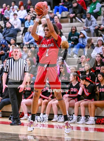 Thumbnail 2 in Reading @ Coatesville photogallery.