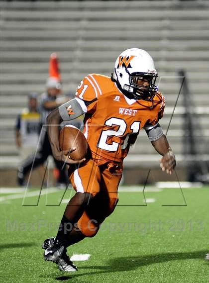 Thumbnail 2 in Waxahachie @ West Mesquite photogallery.
